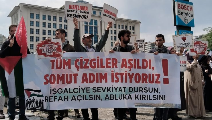 AKP Genel Merkezi önünde İsrail protestosu