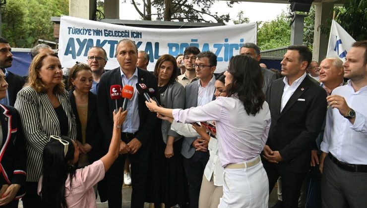 Boğaziçi’ne girişleri engellenmeye çalışılan CHP heyetinden tepki