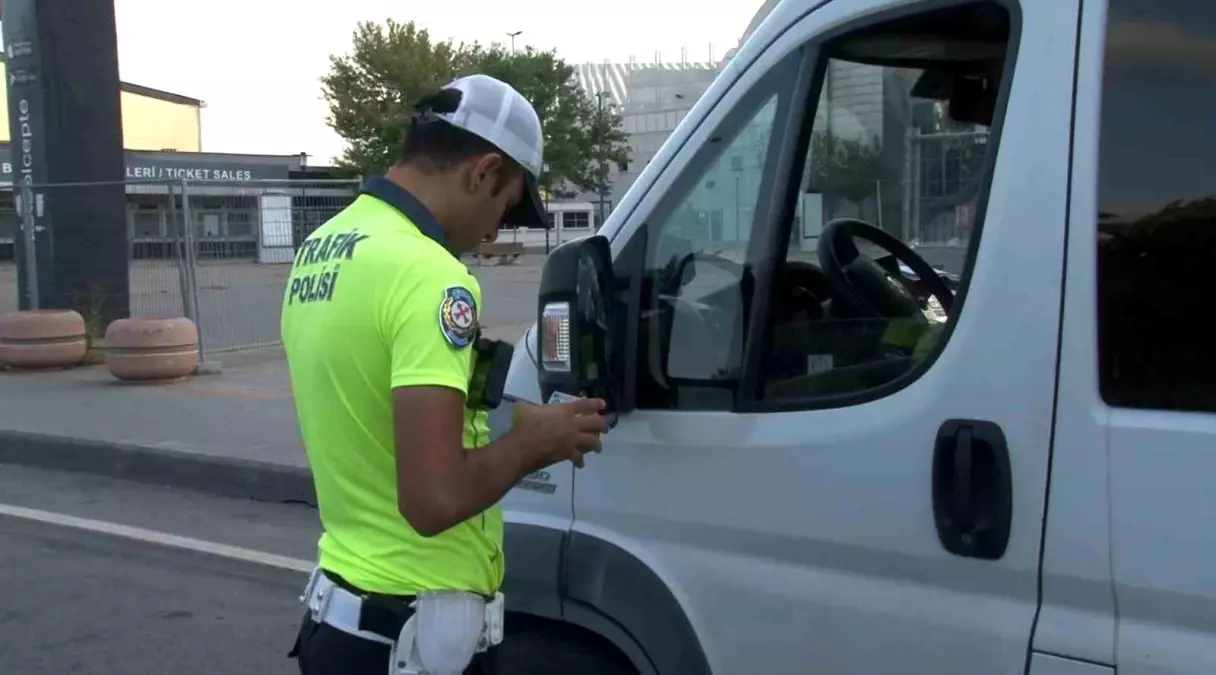 Bakırköy’de Öğrenci Servislerine Denetim