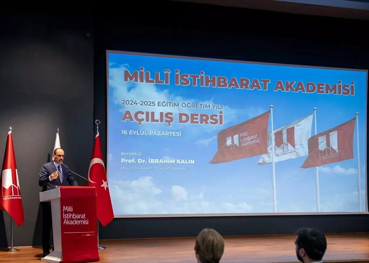 Milli İstihbarat Akademisi Eğitimine Başladı